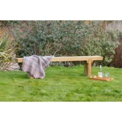 Front Page -Garden Care 30165813 1