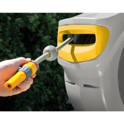 Hozelock Auto Reel With 40m Hose 9 Hozelock Auto Reel With 40m Hose -Garden Care 5010646061568 3