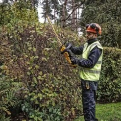 DeWalt DCMHT563N-XJ XR 18V Hedge Trimmer (Body Only) -Garden Care 54884060 3