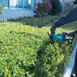Makita DUH601Z LXT 18v Brushless Lithium Ion Cordless Hedge Cutter Trimmer 60cm -Garden Care 61442321 3