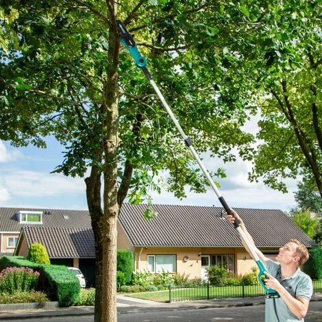 VONROC Telescopic Chainsaw 20V (excl. Battery And Quick Charger) - Tiltable Head – Extendable Pole (200-260 Cm) 5 VONROC Telescopic Chainsaw 20V (excl. Battery And Quick Charger) - Tiltable Head – Extendable Pole (200-260 Cm) - Image 3