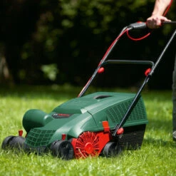 Bosch Bosch UNIRAKE900 Electric Lawn Raker (240V) 060088A071 -Garden Care 74627777 5