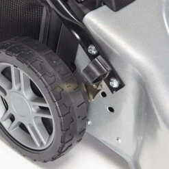 Mountfield HP45 45cm Petrol Lawn Mower 11 Mountfield HP45 45cm Petrol Lawn Mower -Garden Care 75536446 5